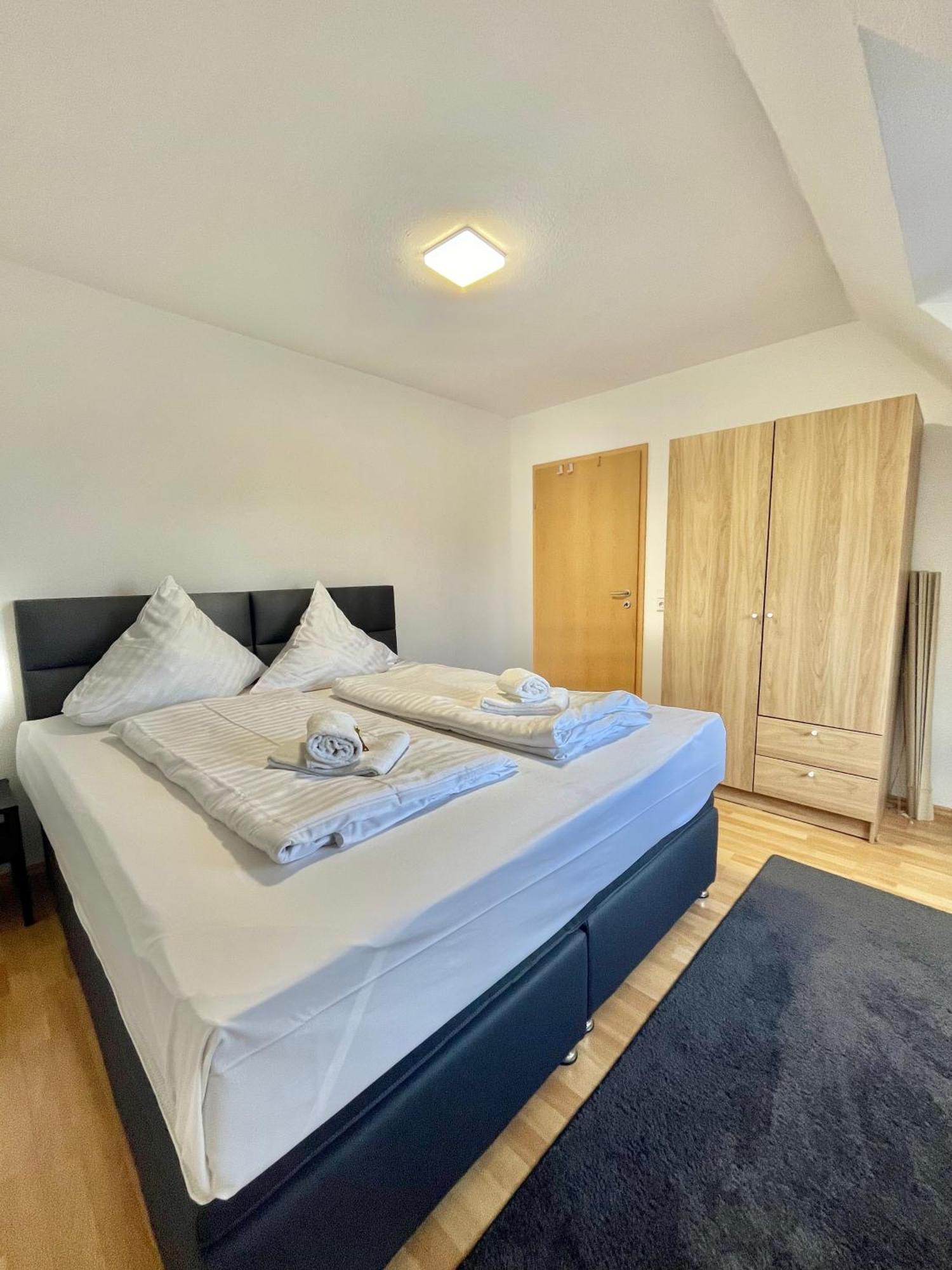 Guesthouse Bielefeld - Brake Buitenkant foto